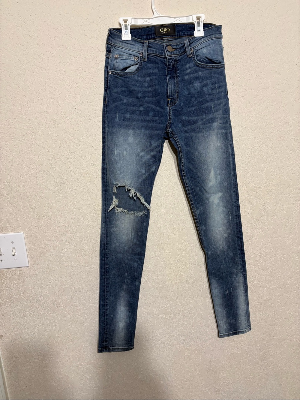 ORO Women’s Dark Blue Skinny Distressed Jeans